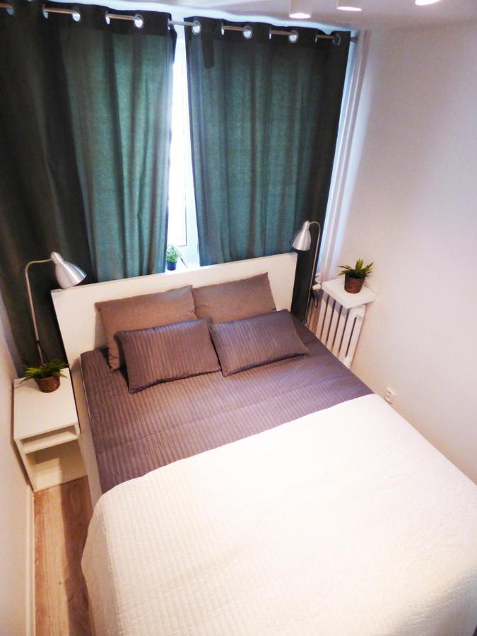 Lägenhet Plac Grzybowski Warszawa
